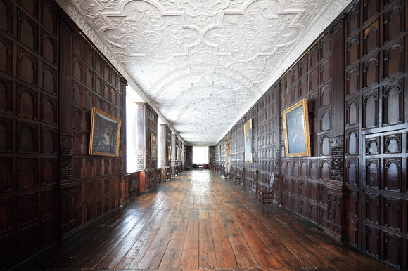 The Long Gallery at Aston Hall (1635), Warwickshire.